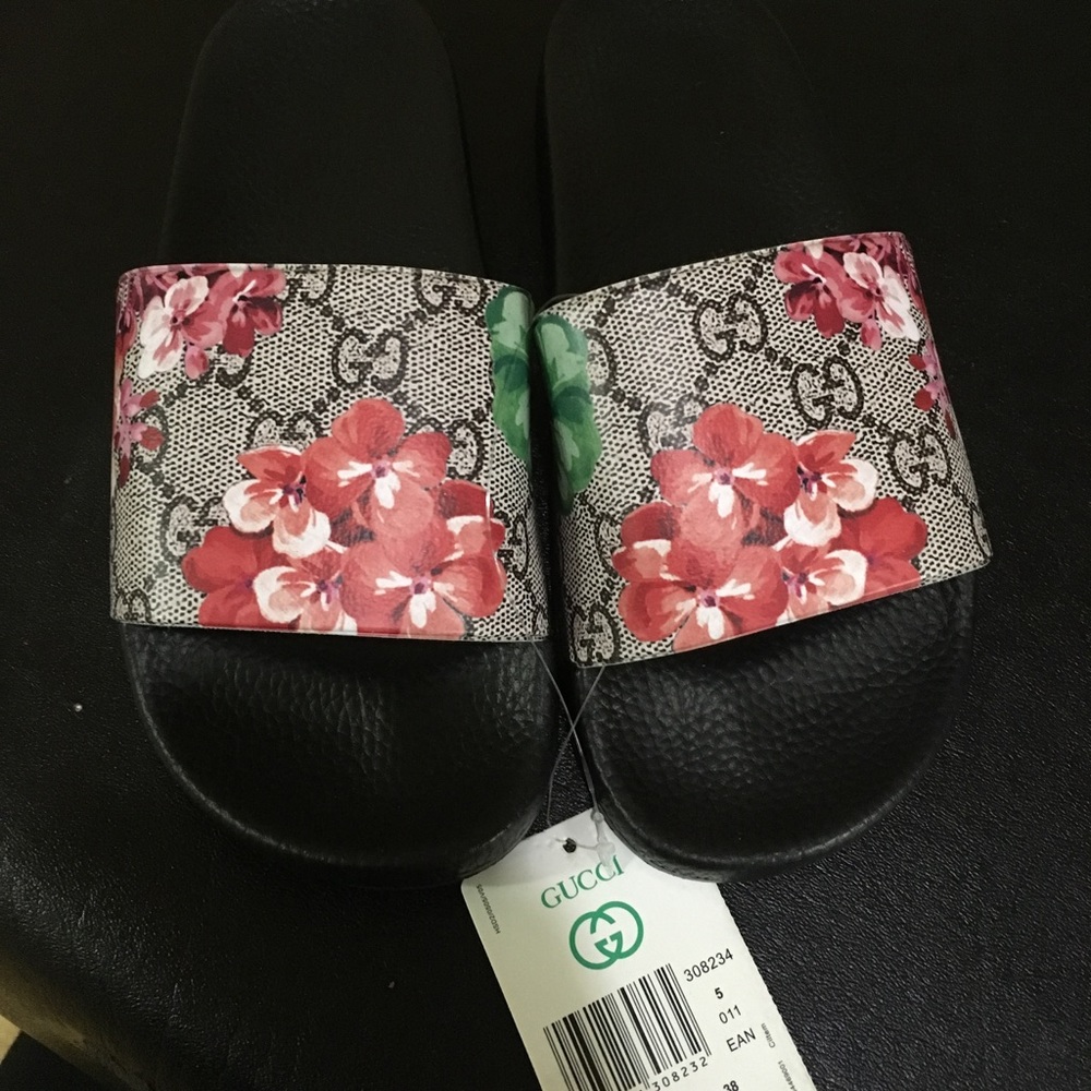 Black woman's slides